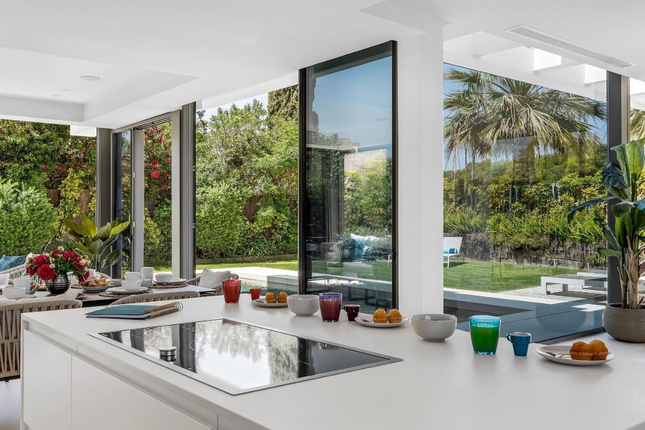 All About Villa Gladiolo Marbella Bagian luar foto