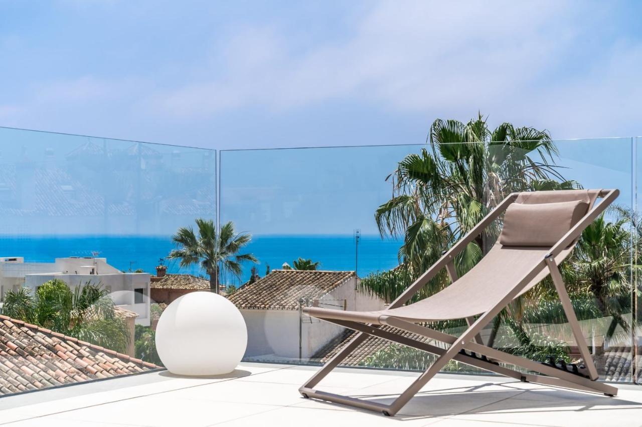 All About Villa Gladiolo Marbella Bagian luar foto